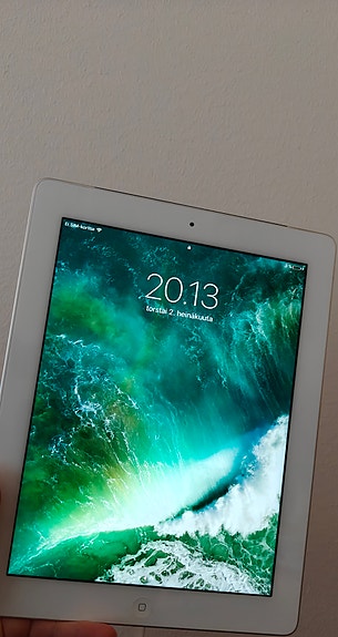 Apple iPad 4 tabletti (16 Gt, hopea)