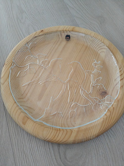 Muurlan lasi, tarjoilulautanen