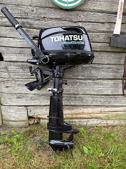 Myydään Tohatsu MFS5SCS 4-tahti perämoottori