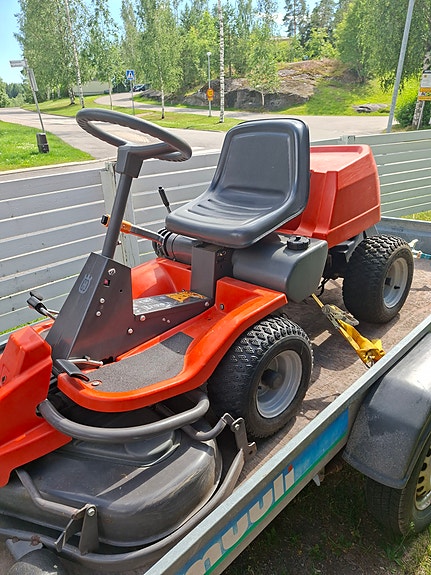 Husqvarna Rider 13 ajoleikkuri