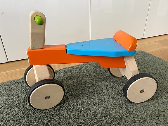 PinToy puinen potkupyörä / ajolelu