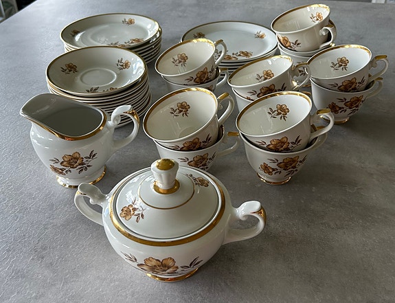Product image 1 of 4