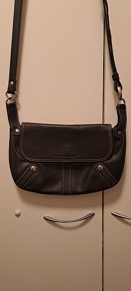 Longchamp nahkalaukku