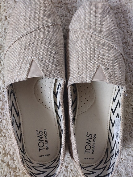 Toms kengät 41