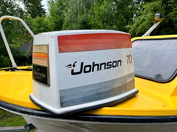 Johnson 70 Sea-Horse perämoottorin koppa