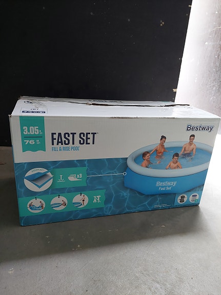 Bestway uima-allas kaikkine välineineen