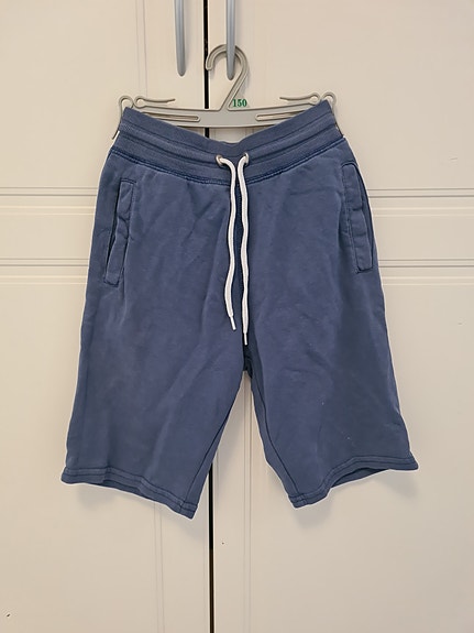 College shortsit 140 cm