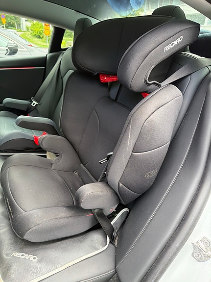 Recaro Monza Nova Evo turvaistuin koko 36 musta
