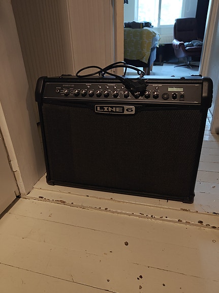 Line 6 Spider IV 120 kitaravahvistin