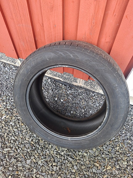 1 kpl nokian hakkablue 215/55/17