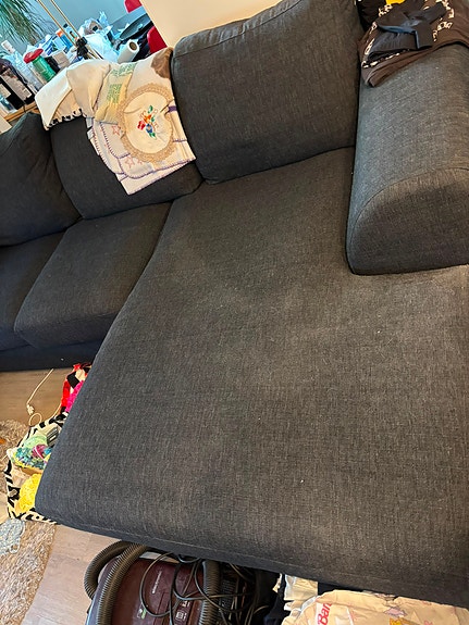 Myydään muuton tieltä muhkea sohva