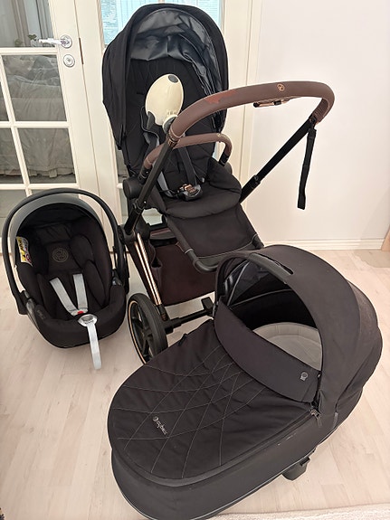 Cybex Priam ruusukulta vaunut ja turvakaukalo