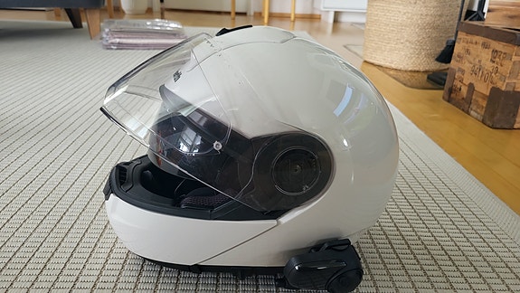 Avattava Schuberth C3 kypärä