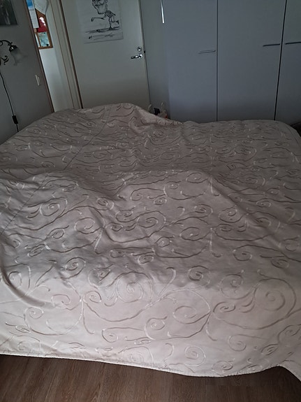 Porin villa ja  peitteen Päiväpeitto