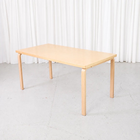 Artek 81A pöytä, koivu