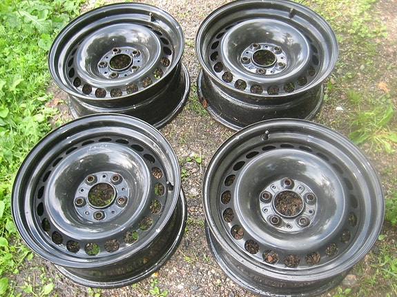 BMW teräsvanteet 4 kpl