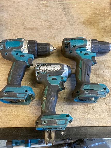 Makita porakone ja väännin