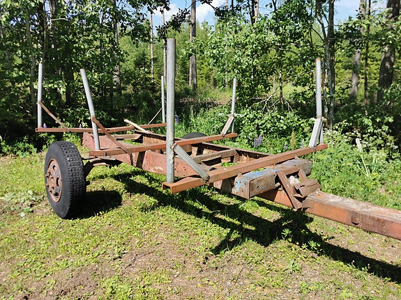 Traktorin peräkärry