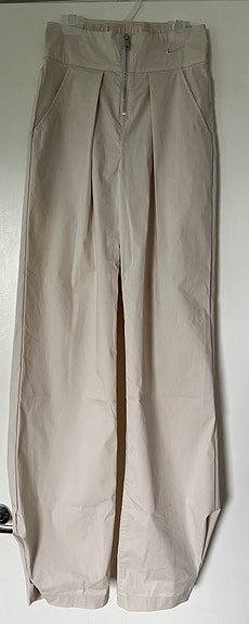Nike tailored housut XS beige naisten