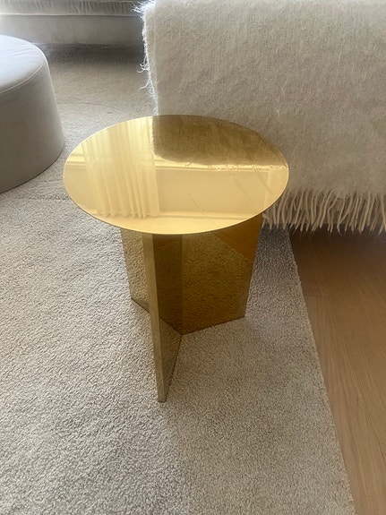 Hay slit table pöytä