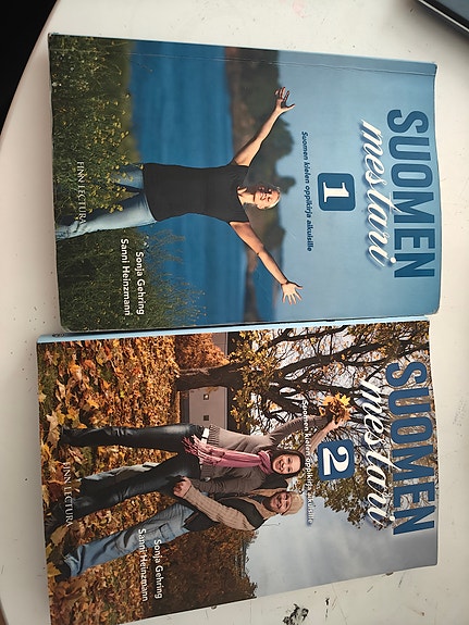 Suomen mestari kirjat (2)