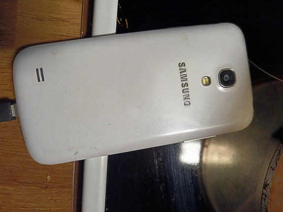 Samsung Galaxy S -sarja älypuhelin valkoinen