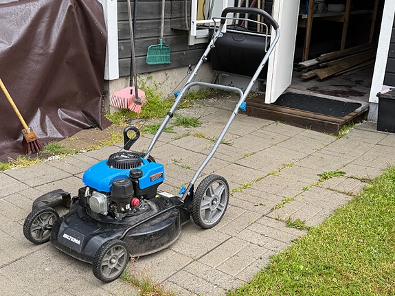 Biltema ruohonleikkuri bensiini