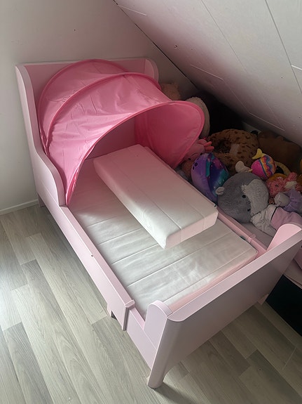 Jatkettava lastensänky Busunge, Ikea