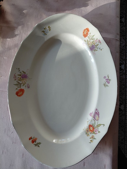 Arabian kesäkukka tarjoiluvati