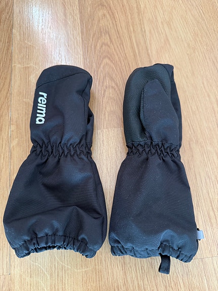 Reima lasten tumput koko 3 musta unisex