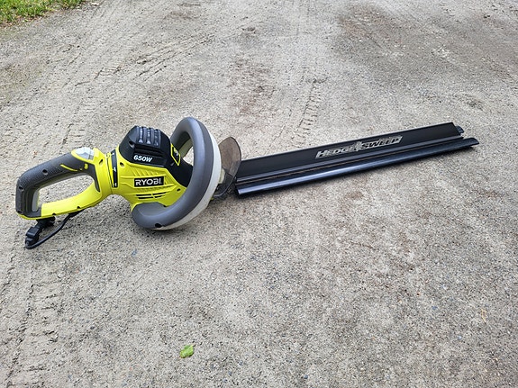 Pensasleikkuri ryobi