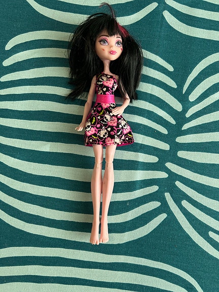 Monster High nukke mekolla