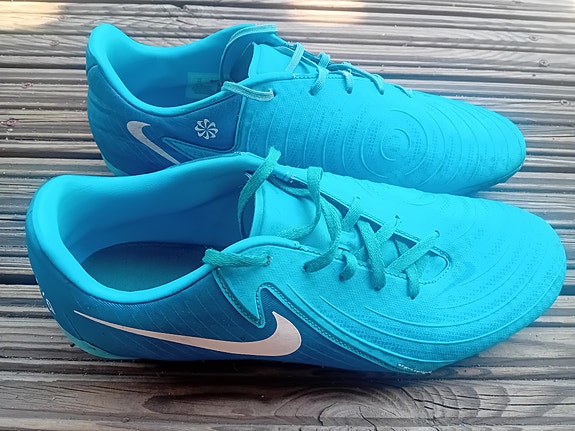 Nike phantom gx nappikset koko 44