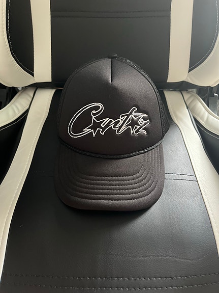 Corteiz Trucker Cap Lippis