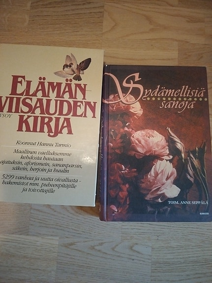 Runo/elämänviisaus kirjat