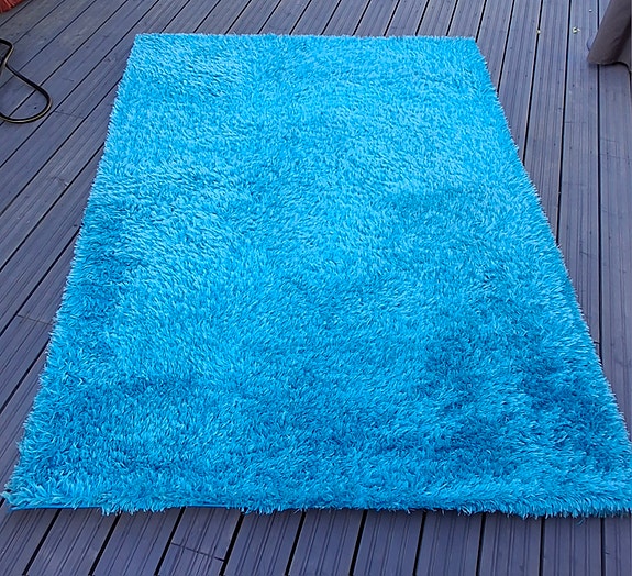 Turkoosi nukkamatto 140cm x 190 cm