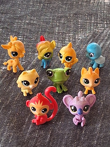 Littlest pet shop