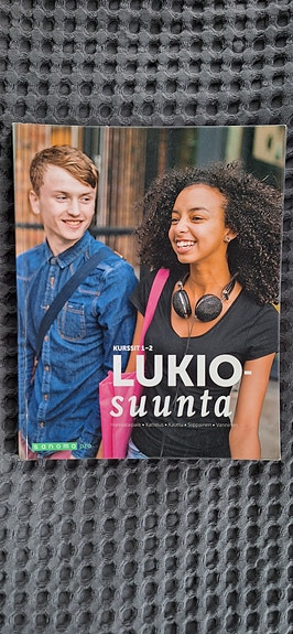 Lukiosuunta kurssit 1–2 oppikirja