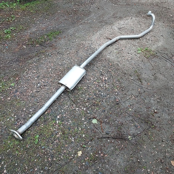 Uusi pakoputken keskiosa Peugeot 206 SW farmari