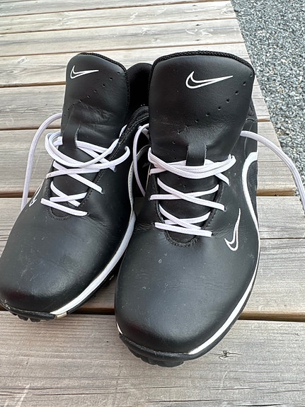 Naisten Nike golfkengät, koko 38,5