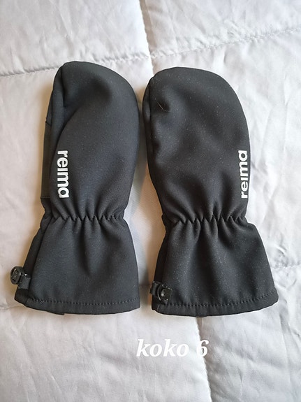Reima softshell rukkaset koko 6