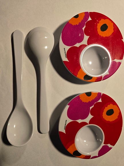 Marimekon Zak design munakupit