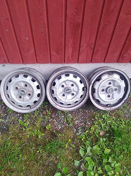 MAZDA 323 85-86 SEDAN VANTEET  13" 4 PULT