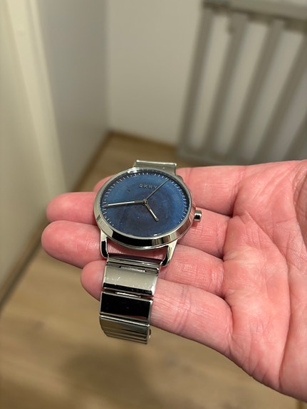 Rannekello DKNY