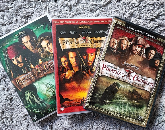 Pirates of the Caribbean -elokuvapaketti DVD
