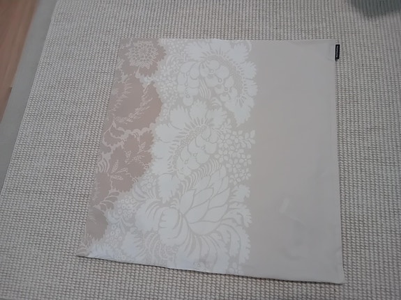 Marimekko Ananas tyynynpäällinen