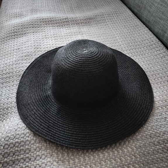 Karfil Hats musta lierihattu