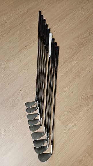 Golfmailasetti Fukon raudat