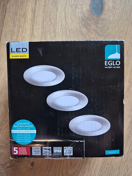Eglo 3 osainen upotettava led valosarja