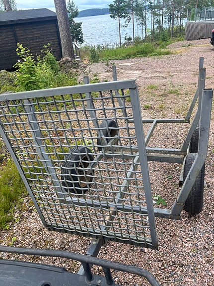 Mönkijän tukkikärry